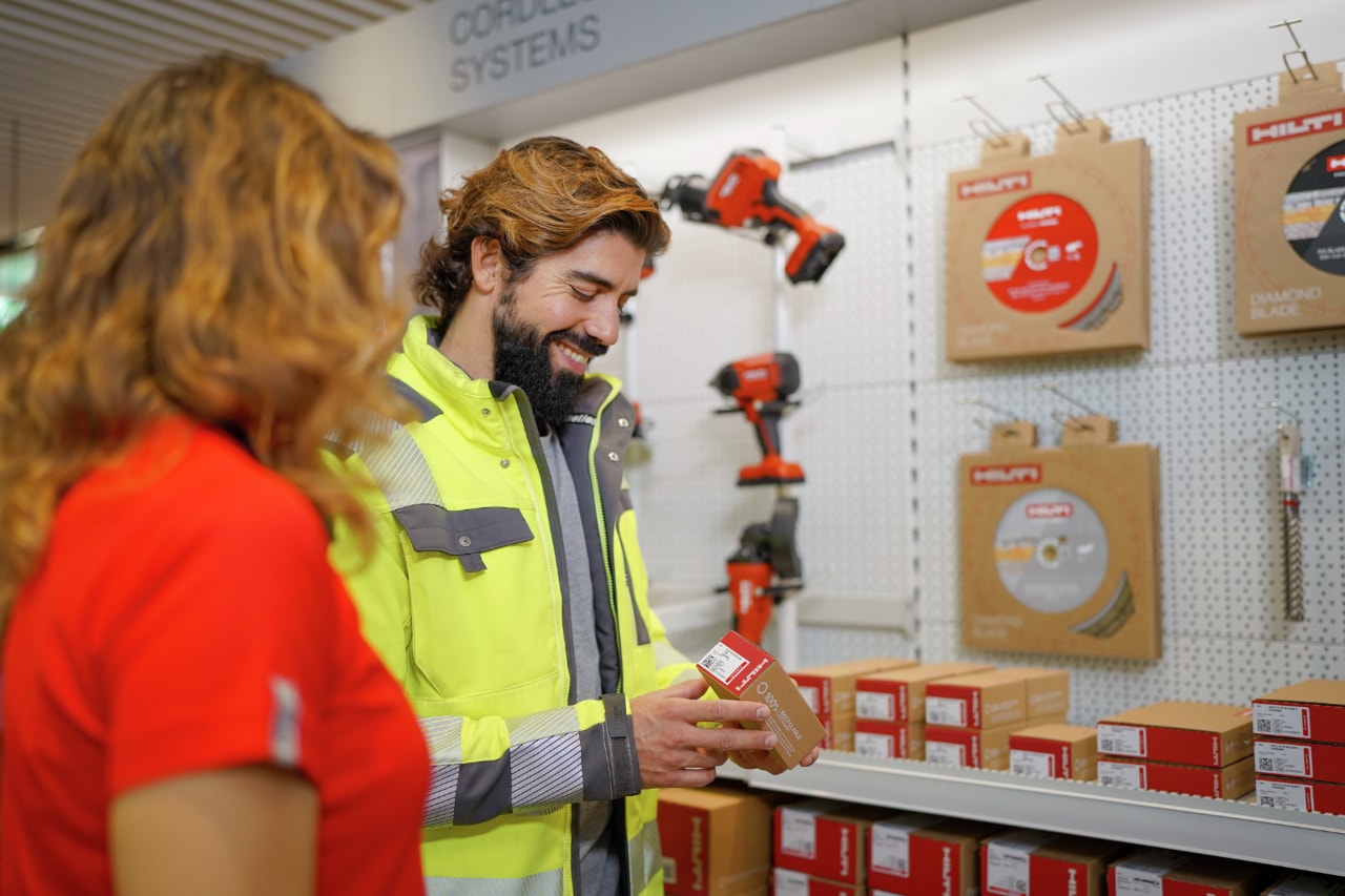 customer visiting Hilti Store to buy consumables