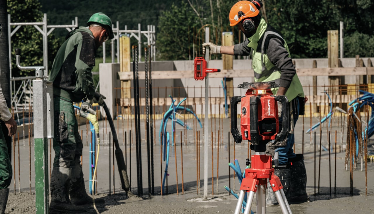 Hilti rotating laser falling into a puddle in the jobsiye- no harm done thanks to protective materials and bumpers in exactly the right spots to counter any drops, bumps or other impacts