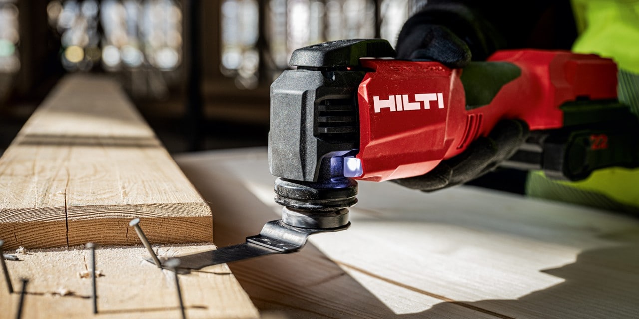 construction worker using Hilti tool