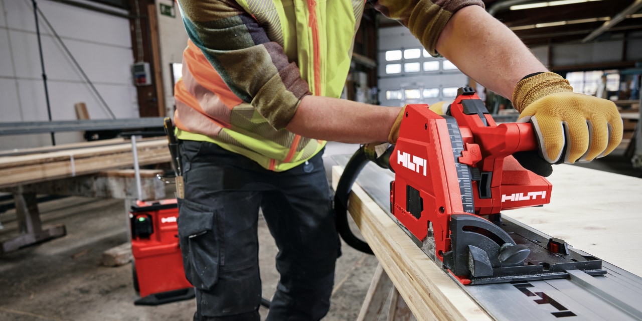 Cordless circular saws
