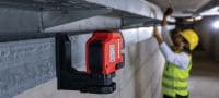 PM 20-CGE High-precision plumb and cross line laser High-precision green beam combi-laser with 2 queues and 4 points for plumbing, leveling, aligning and squaring Applications 3