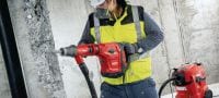 TE 70-ATC/AVR Rotary hammer Very powerful SDS Max (TE-Y) rotary hammer for heavy-duty drilling and chiselling in concrete Applications 3
