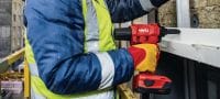 RT 6-A22 Cordless rivet tool 22V cordless rivet tool powered by Li-ion batteries for installation jobs and industrial production using rivets up to 4.8 mm in diameter (up to 5.0 mm for aluminium rivets) Applications 1