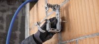 X-ECH MX (02) cable holder Plastic bunched cable holder optimised for collated nails and compatible with a wide variety of fastening methods and base materials Applications 1