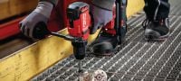 S-BT-GF HL Threaded stud Threaded screw-in stud (multilayer coated carbon steel – corrosion protection comparable to HDG) for grating and multi-purpose fastenings on steel in mildly corrosive environments. Compatible with Hilti MT installation channels Applications 1