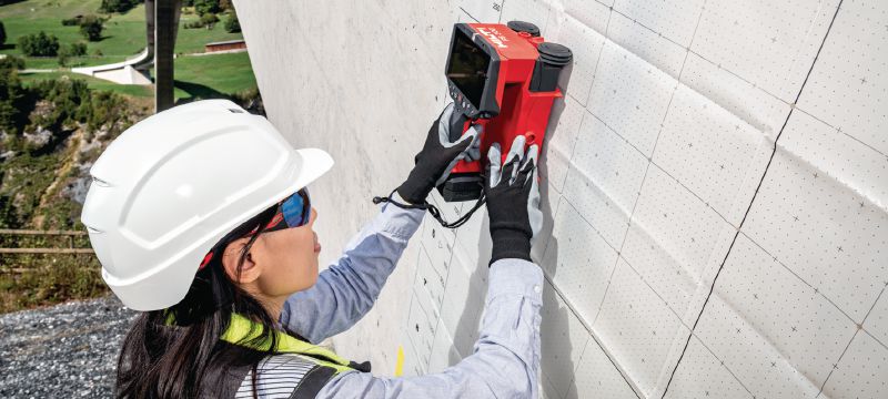 Concrete scanner training Hands-on training for users of magnetic induction and radar-based concrete scanning tools