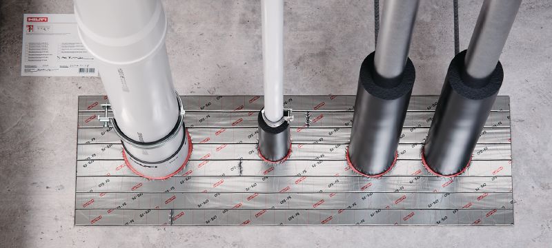 CFS-FS firestop Flexible Seal Stackable foam strips of intumescent firestop, for creating fire barriers in large openings with cables, cable trays, combustible and non-combustible pipes Applications 1