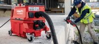 VC 20M-X M-Class dust extractor Powerful dust extractor for connection with power tools and jobsite clean ups (wet & dry), 15l tank Applications 1